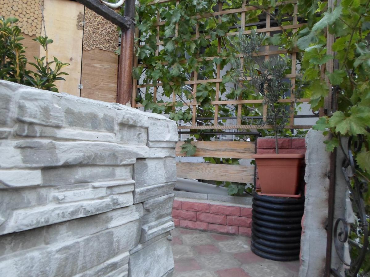 Cute&Tiny -5 Minutes Walk From Marjanishvili Metro Tbilisi Exteriör bild